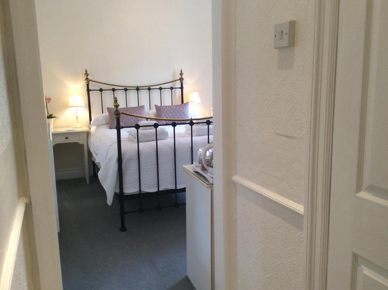Southlands Guest House Йорк Экстерьер фото